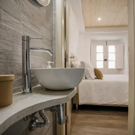 Patio House Bed & Breakfast Óbidos