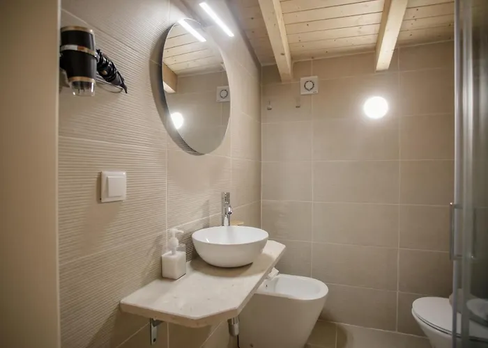 Pátio House Alojamento de Acomodação e Pequeno-almoço 4*